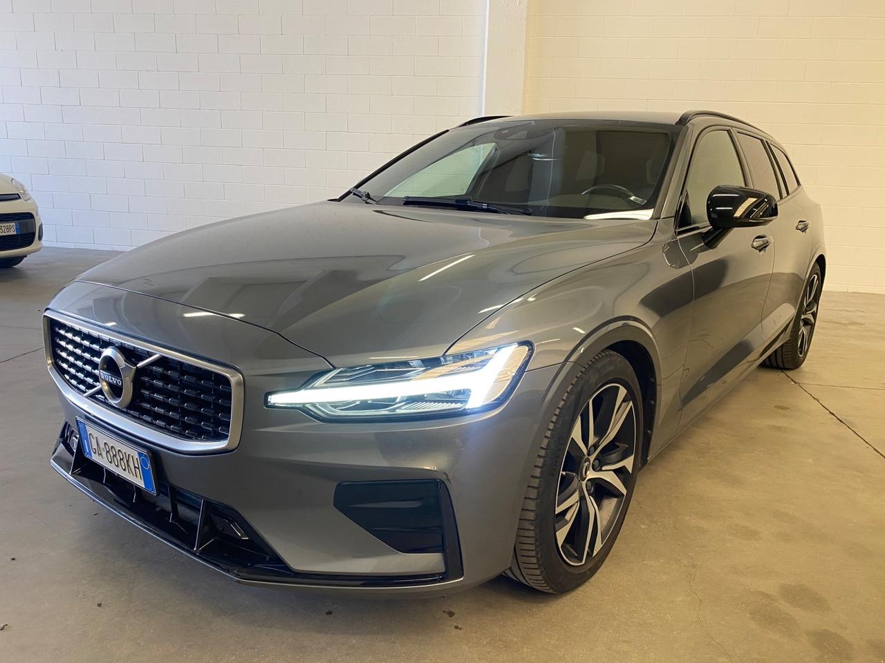 Volvo V60 D4 R-design Automatico 2.0 190 Cv Garantita