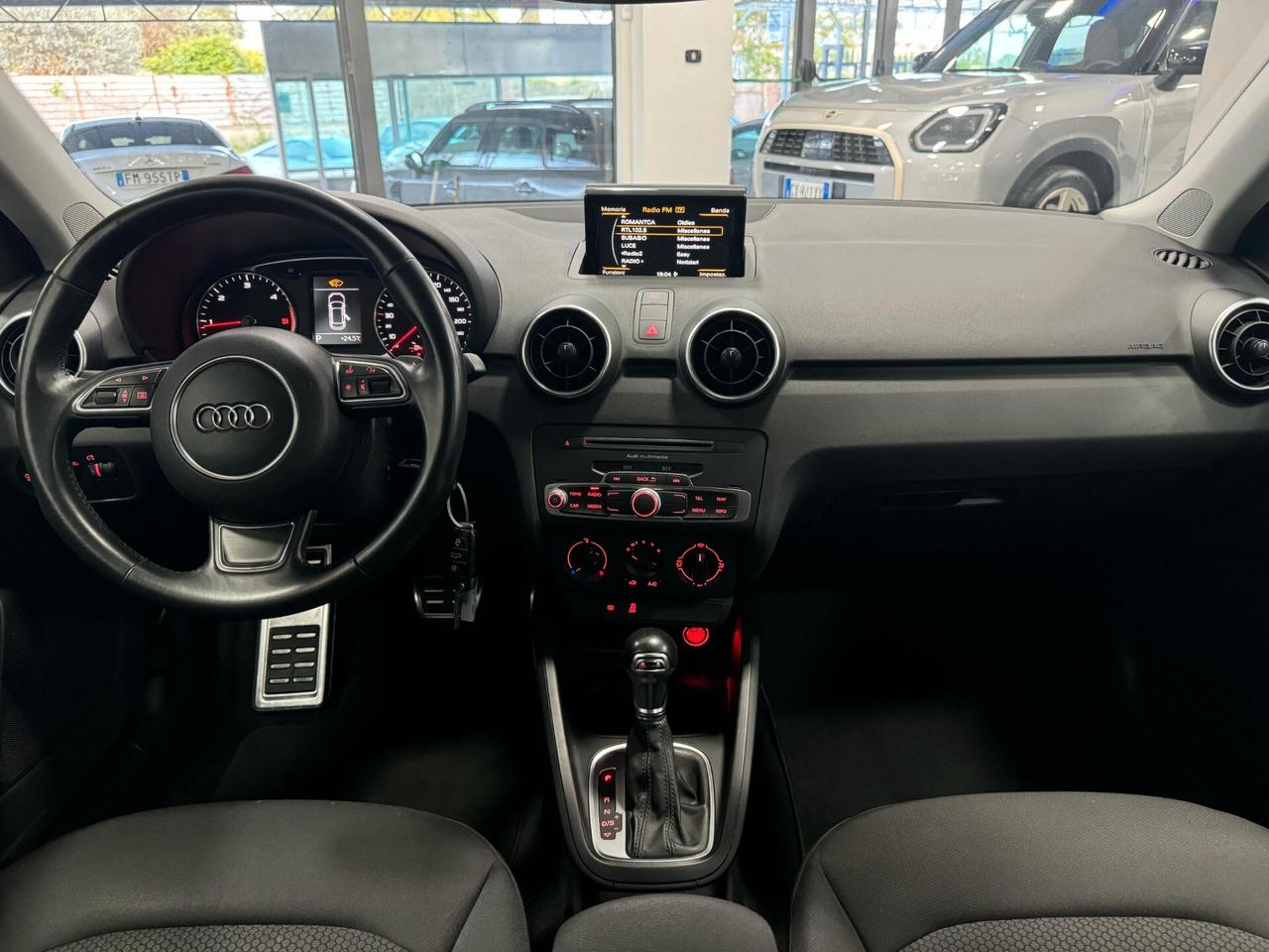 Audi A1 1.6 TDI 90 CV S tronic