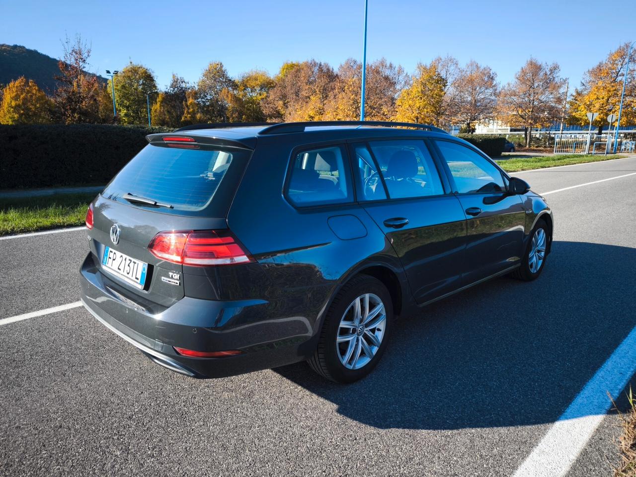 VOLKSWAGEN GOLF VARIANT -2018- DSG- OK NEOPATENTATI