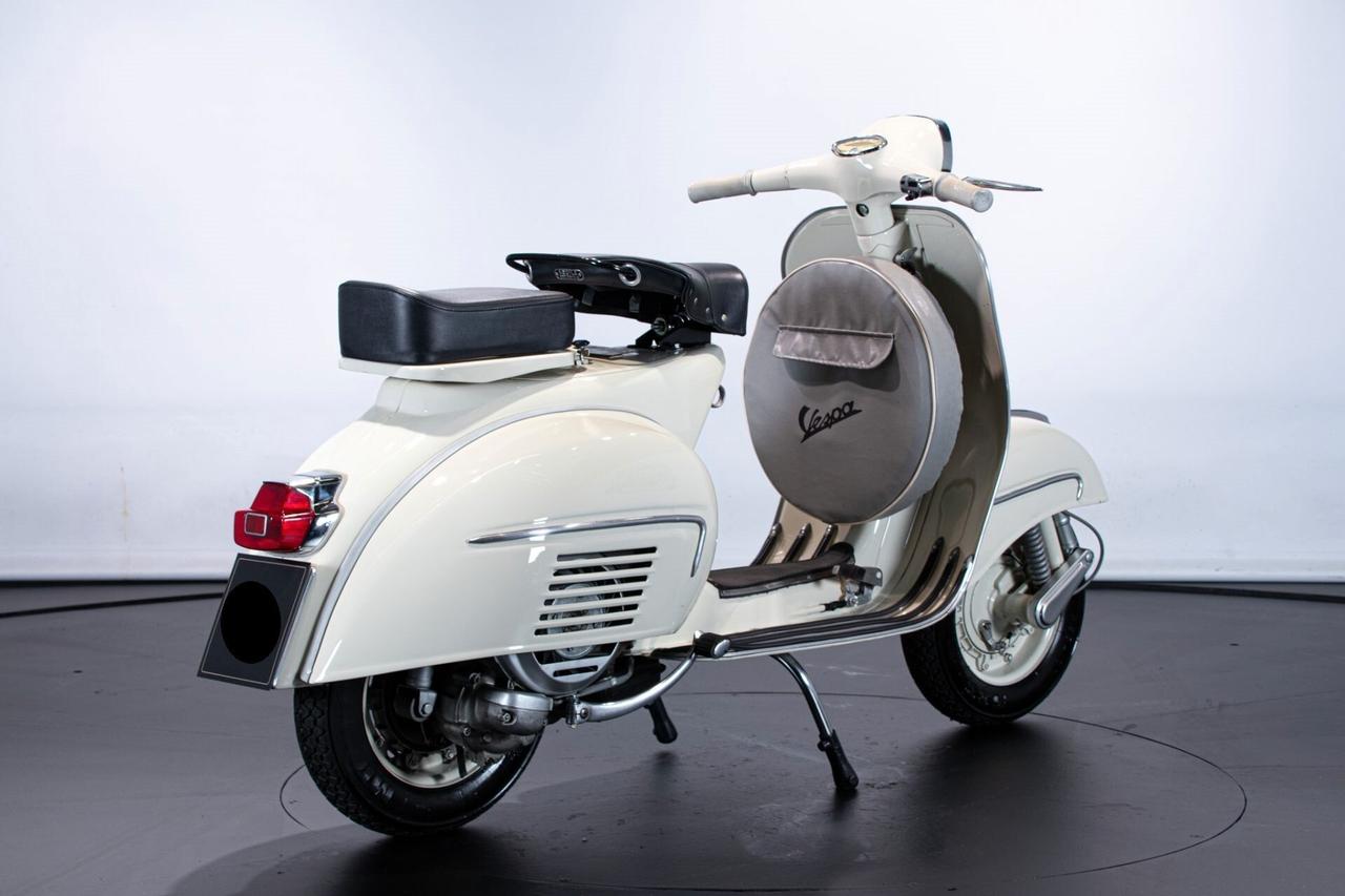 Piaggio Vespa 150 GL