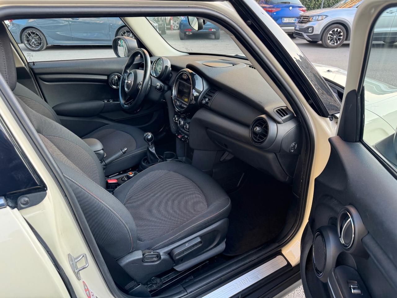 Mini 1.5 One D 5 porte