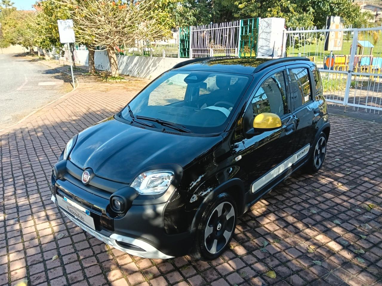 Fiat Panda 1.0 FireFly S&S Hybrid Pandina 2025