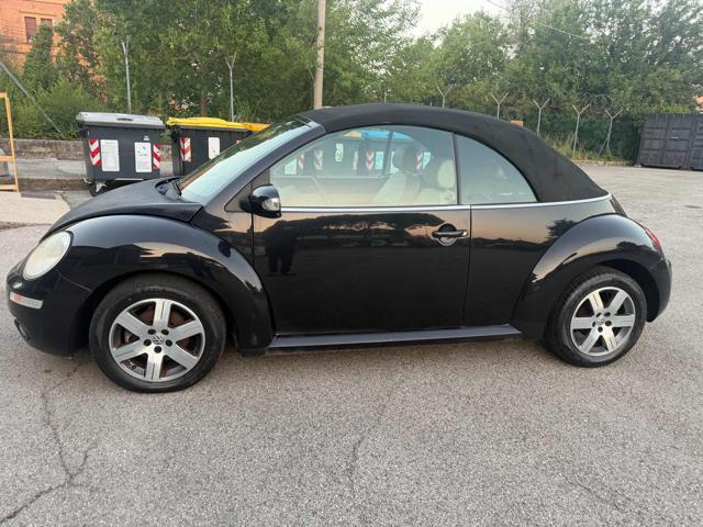 VOLKSWAGEN New Beetle 1.9 TDI 105CV Cabrio Lim. Red Edt. Bellissima