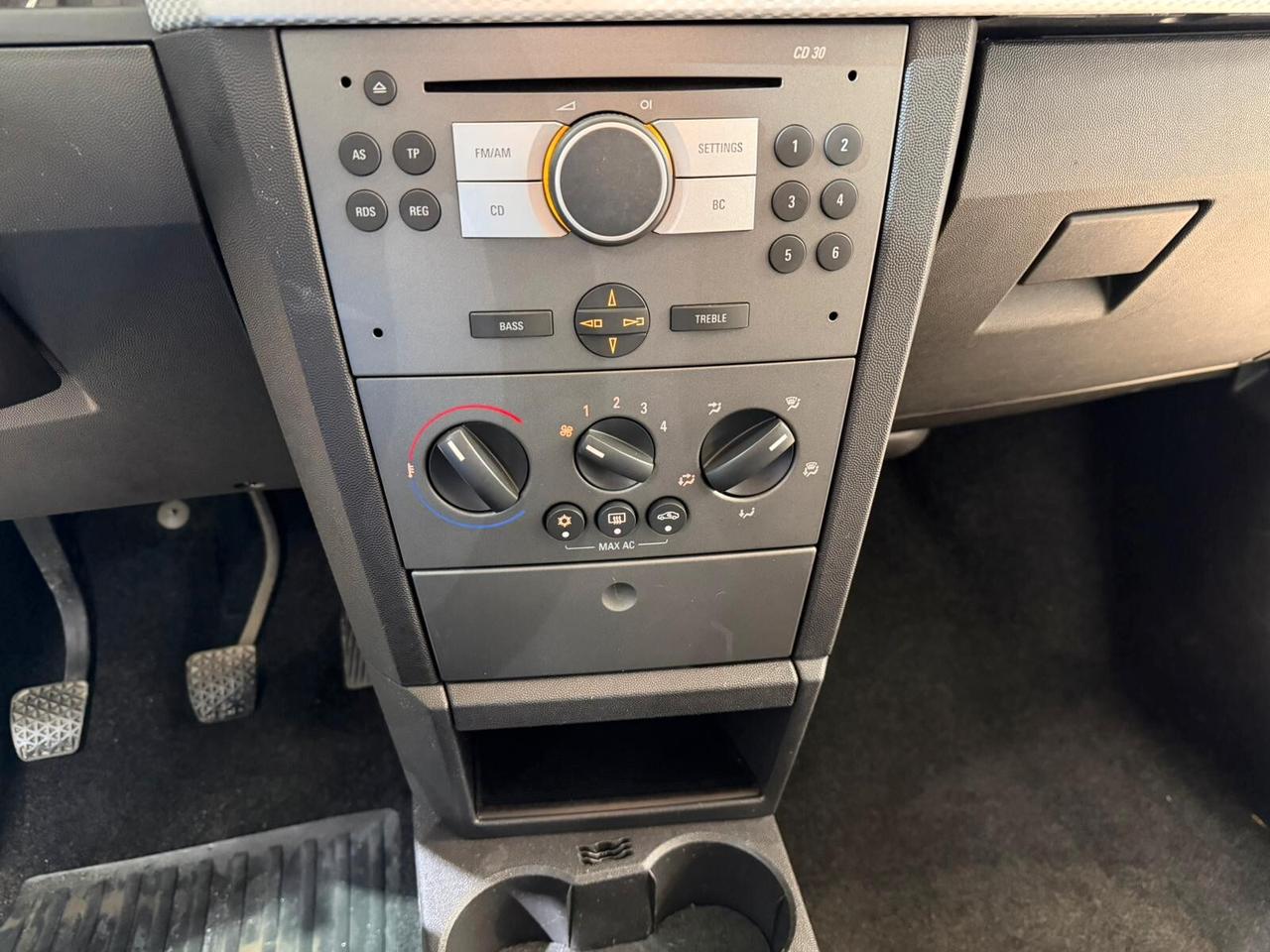 Opel Meriva 1.4 16V GPL-TECH Enjoy