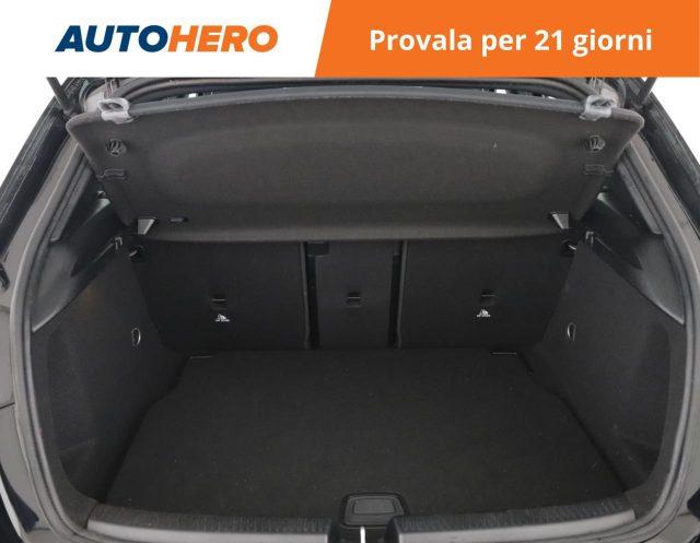 MERCEDES-BENZ A 180 Automatic Premium