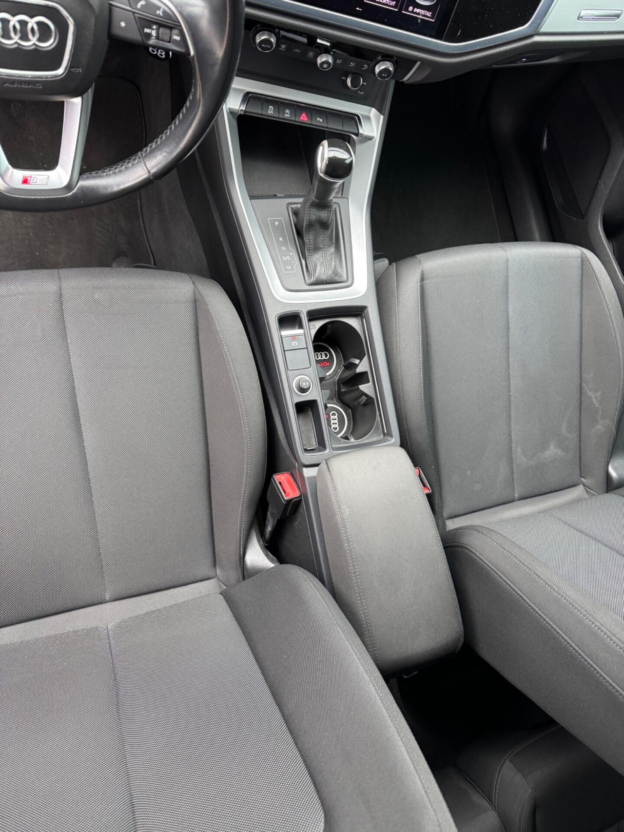 Audi Q3 2.0 TDI 150 CV quattro S tronic Sport