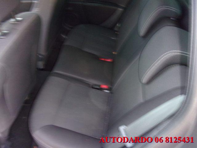 RENAULT Clio 1.2 16V TCE 100CV SporTour Dynamique