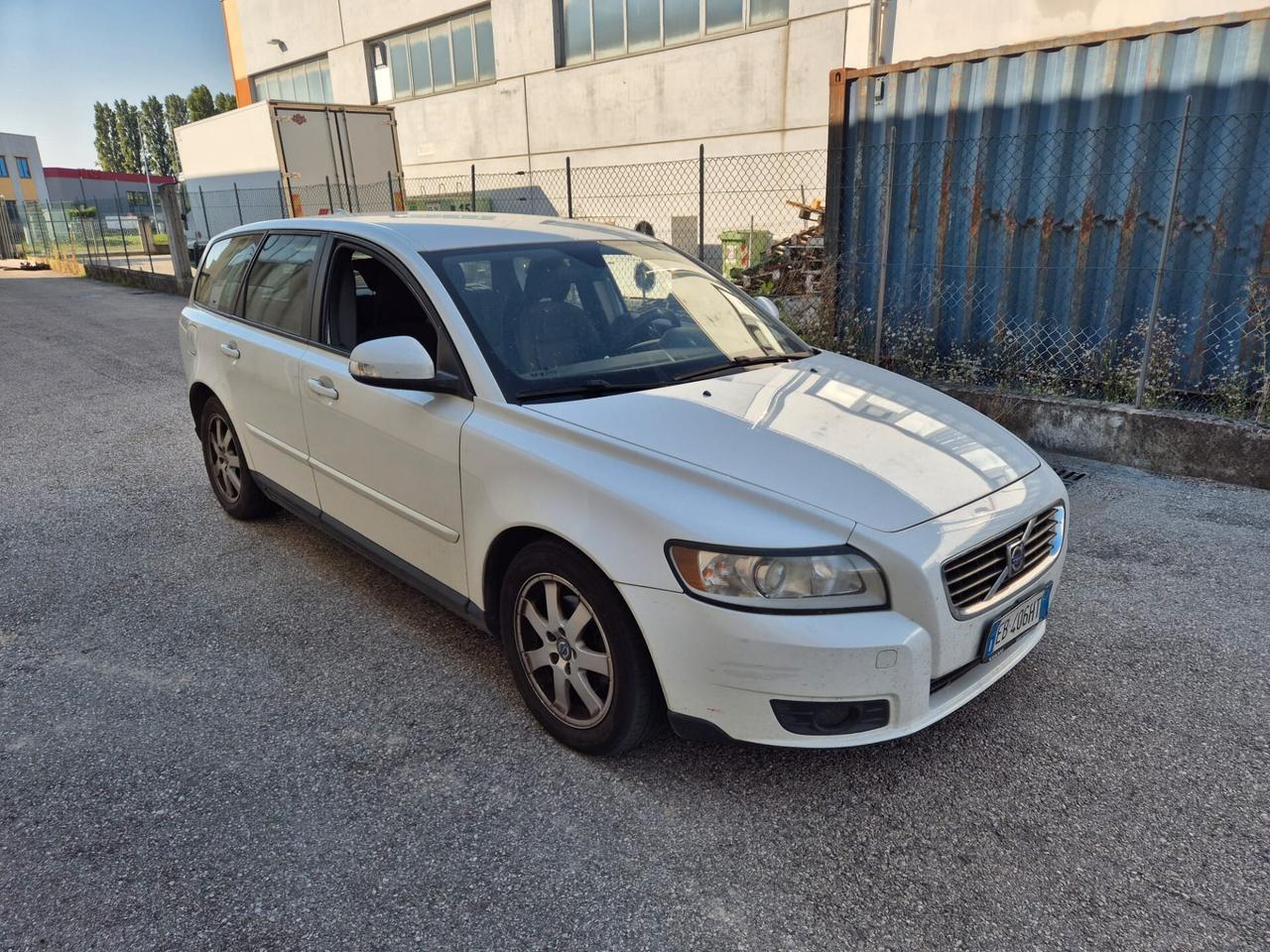 Volvo V50 D2 POLAR