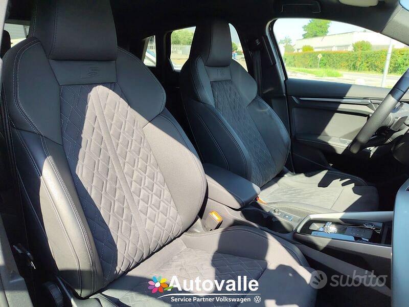 Audi A3 Sportback 35 2.0 tdi S line Edition s...