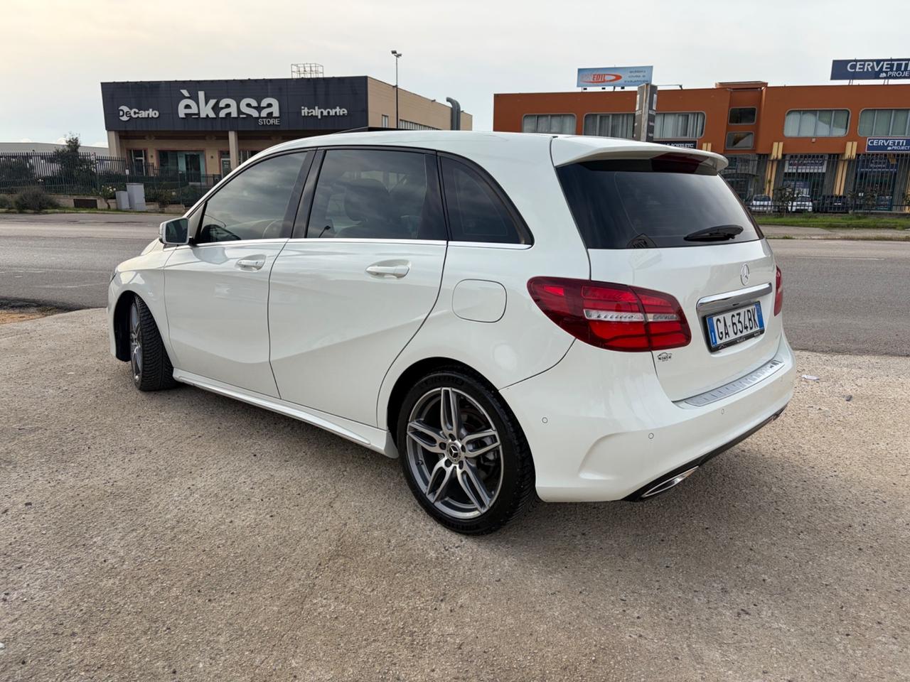 MERCEDES-BENZ B180 CDI PREMIUM AMG