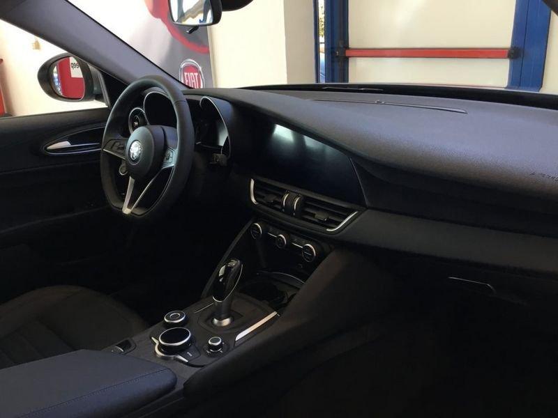 Alfa Romeo Giulia 2.2 Turbodiesel 190 CV AT8 Executive