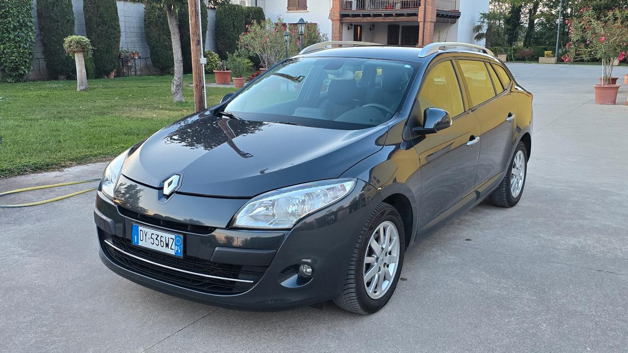 Stupenda Renaul Megane PARI AL NUOVO