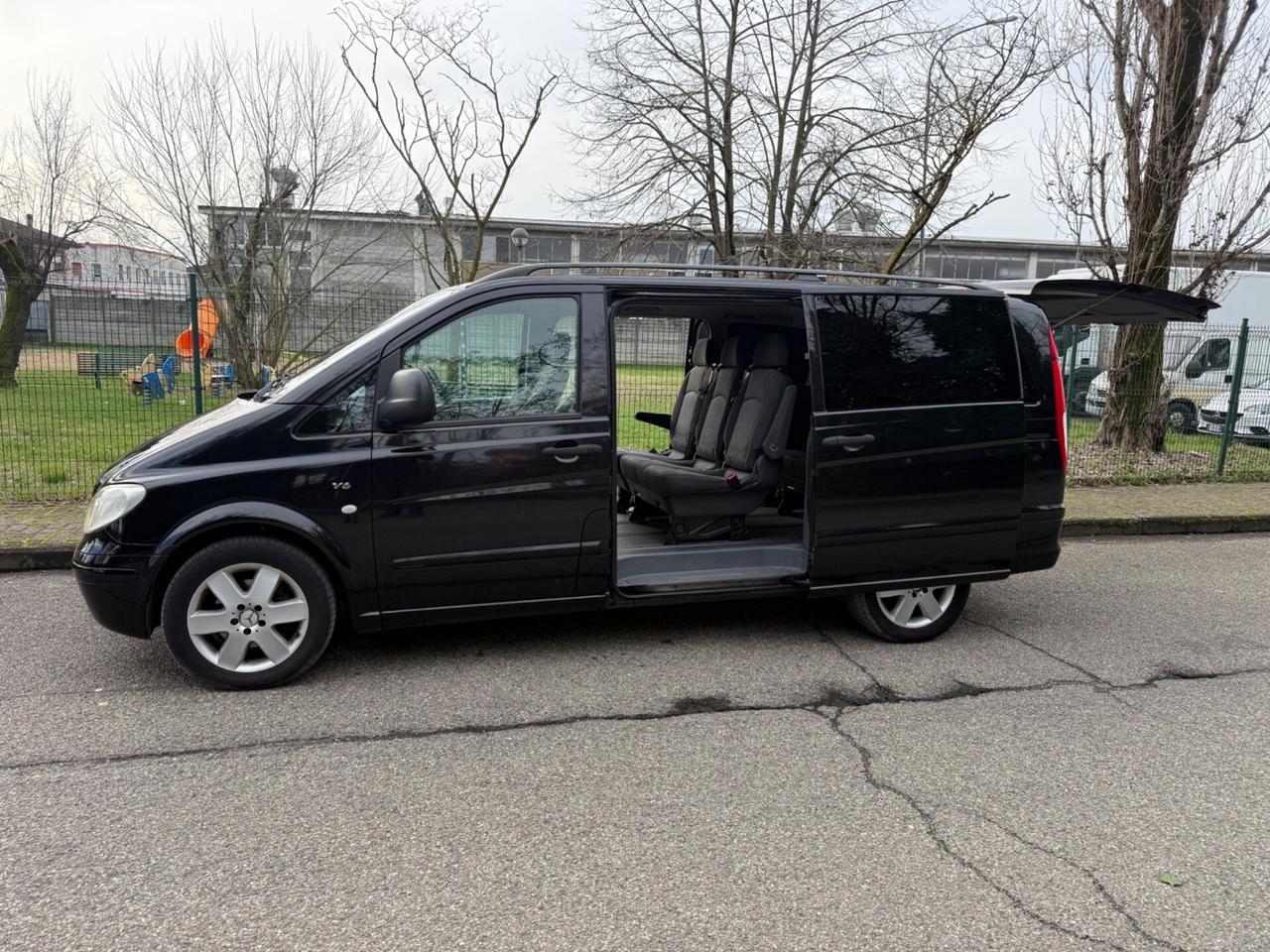 Mercedes-Vito 3.0 CDI PULMINO 8 POSTI - OK PERMUTE