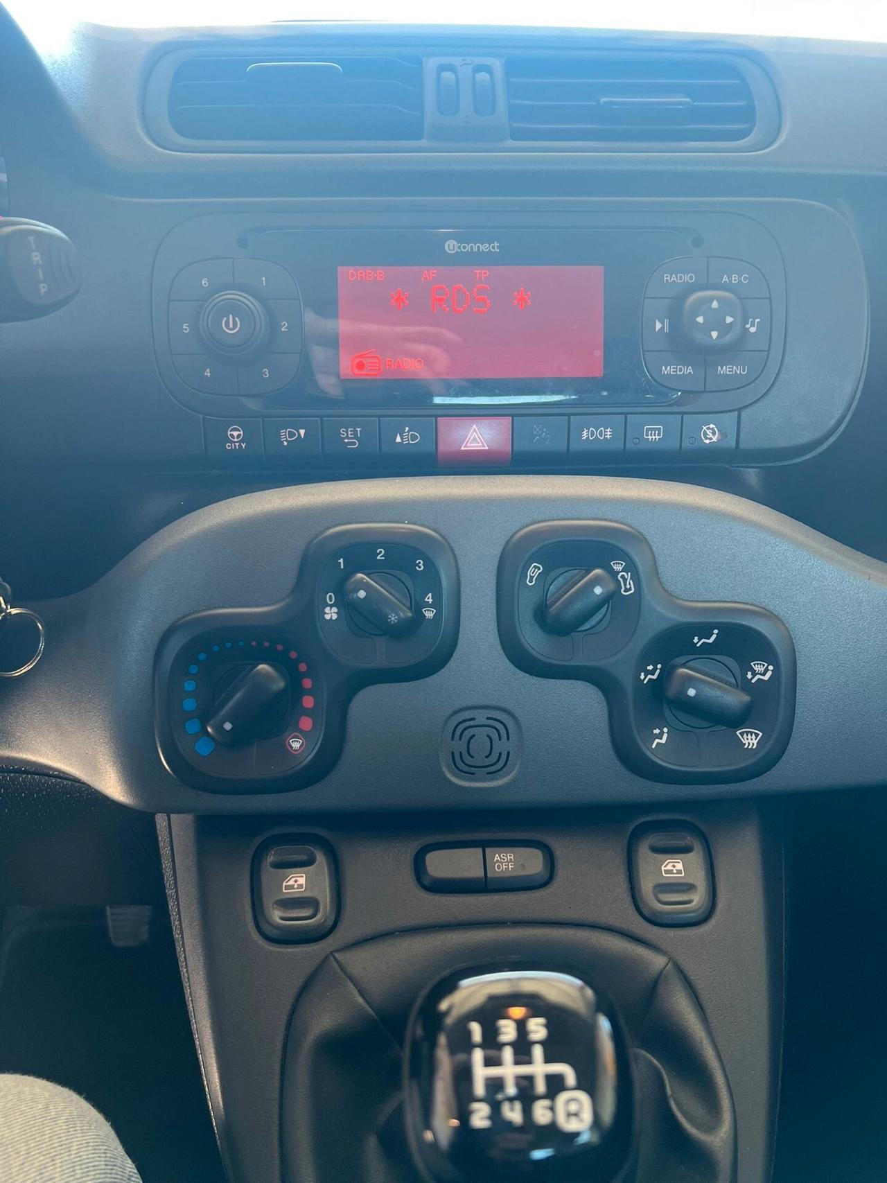 Fiat Panda 1.0 FireFly S&S Hybrid City Cross