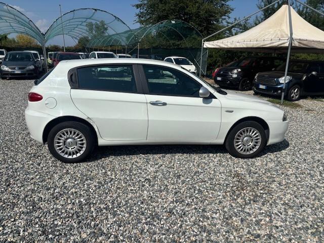 Alfa Romeo 147 1.6 16V TS (105) 5 porte Progression