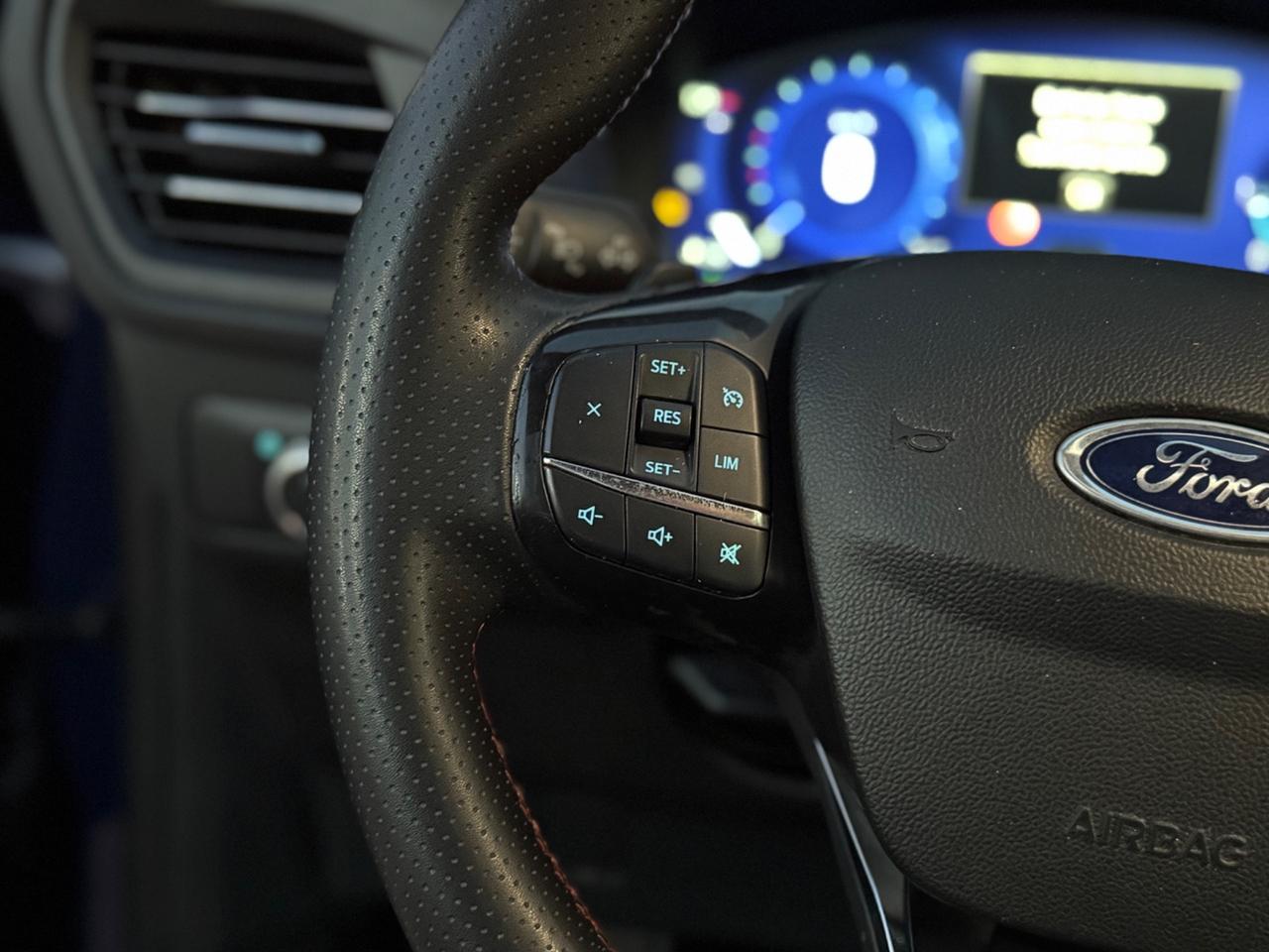 FORD KUGA 1.5 ECOBLUE ST-LINE FULL IVA ESPOSTA