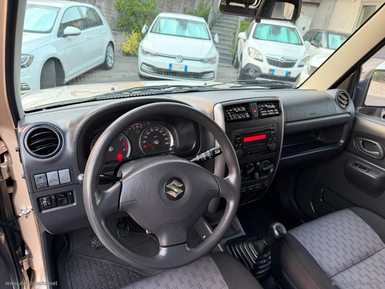 SUZUKI Jimny 1.3 4WD JLX