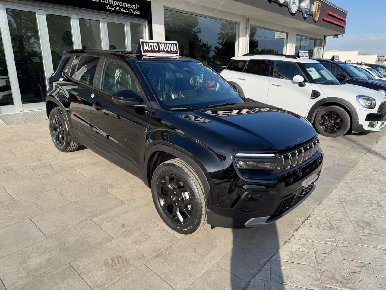 Jeep Avenger 1.2 Turbo 110 CV MHEV Longitude BLACK Edition