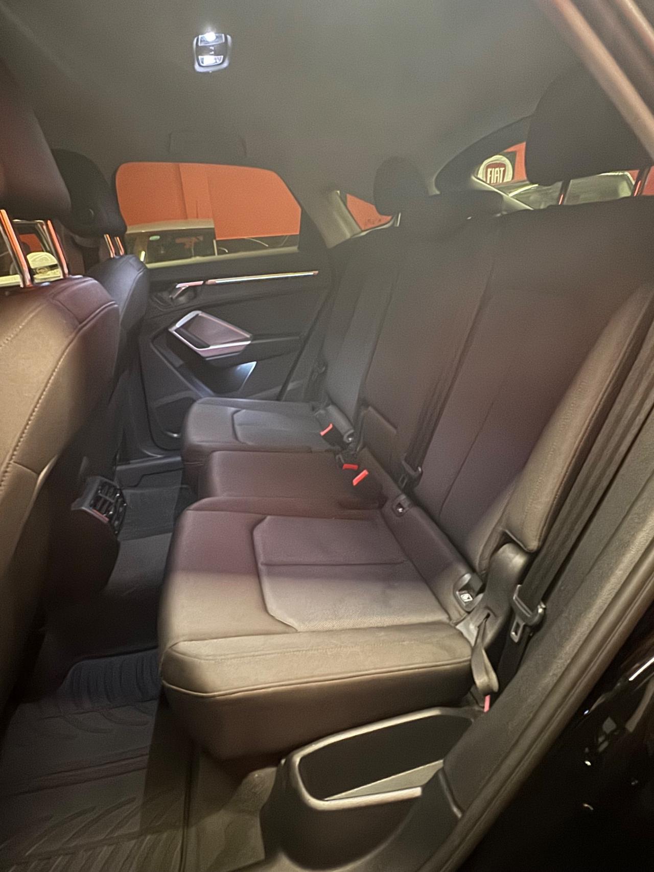 Audi Q3 35 TDI quattro S line edition