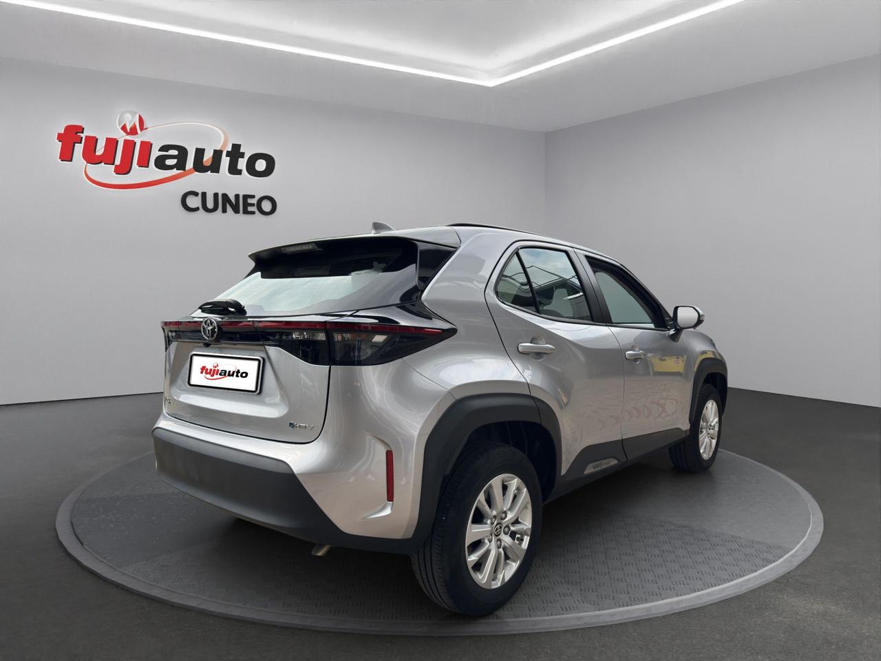 Toyota Yaris Cross 1.5h Active fwd 115cv e-cvt