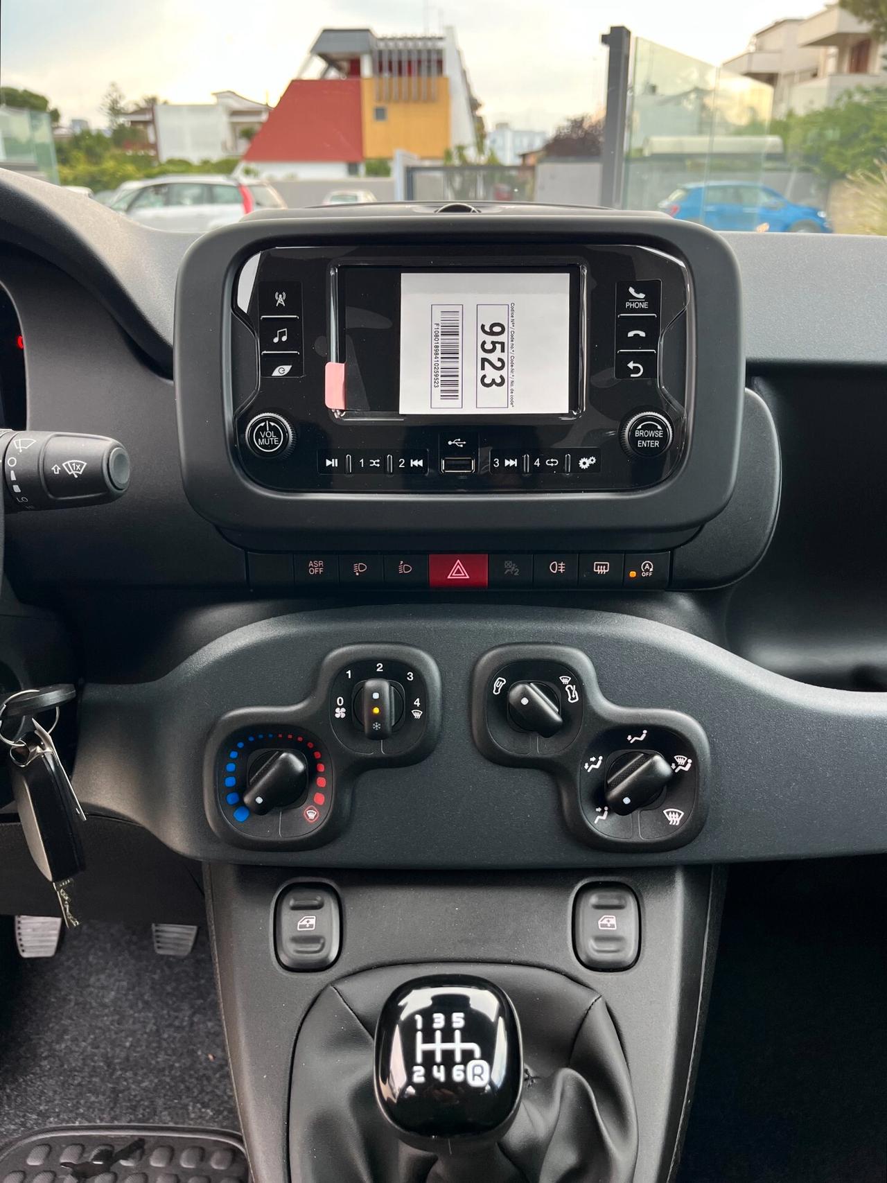 Fiat Panda 1.0 FireFly S&S Hybrid KM0