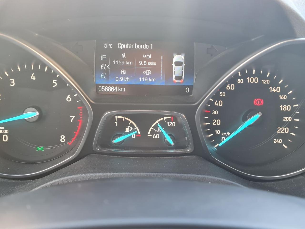 Ford Kuga 1.5 EcoBoost Titanium #9477