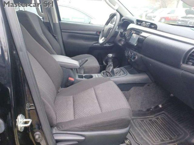TOYOTA Hilux Hilux IV 2.4 d-4d double cab Comfort 4wd - GP836MH