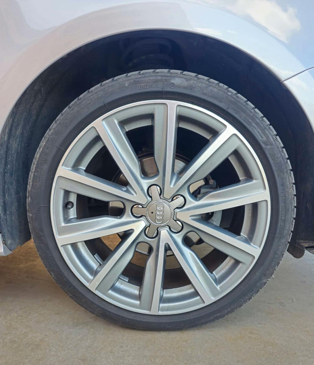 Audi A1 1.6 TDI S line edition