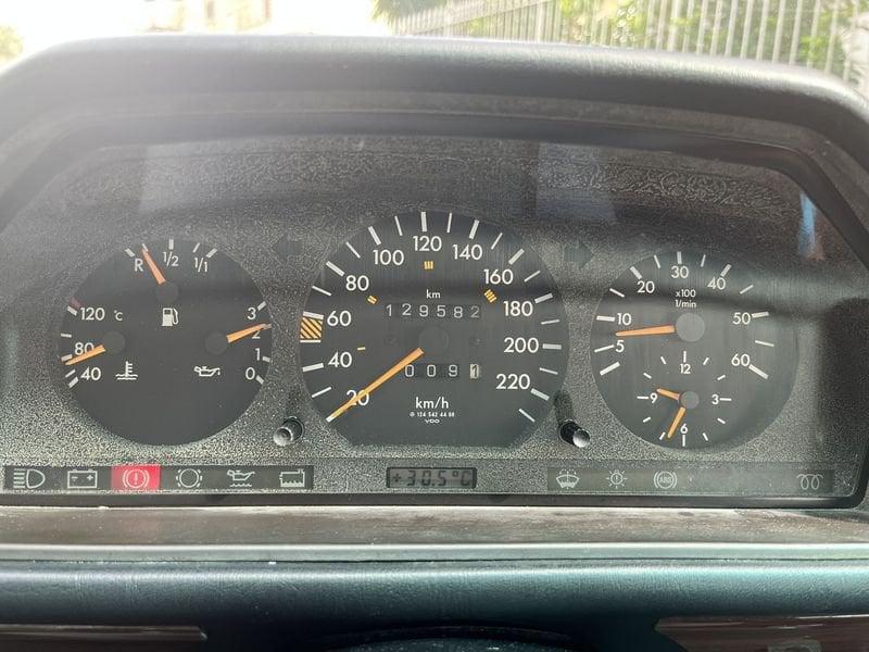 Mercedes-Benz Serie 200-320 250 E Turbo Diesel UNICO PROPRIETARIO