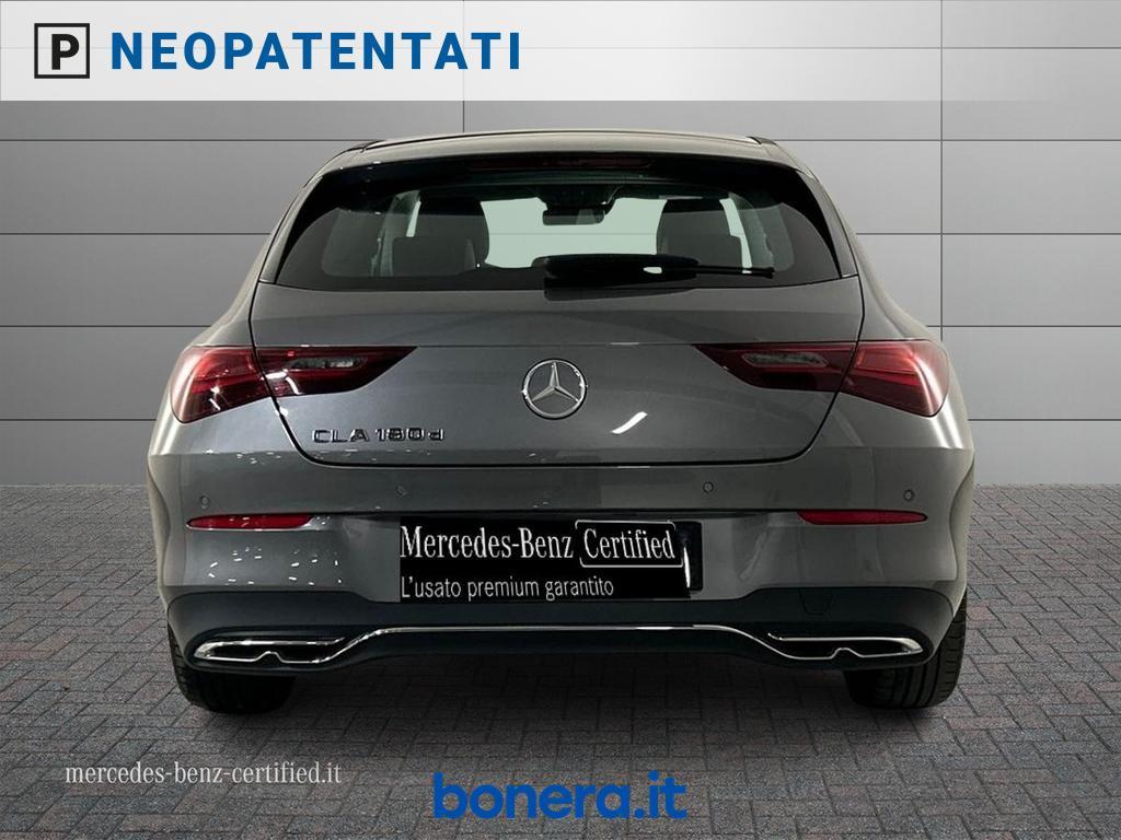 Mercedes CLA Shooting Brake 180 D Progressive Advanced 8G-DCT