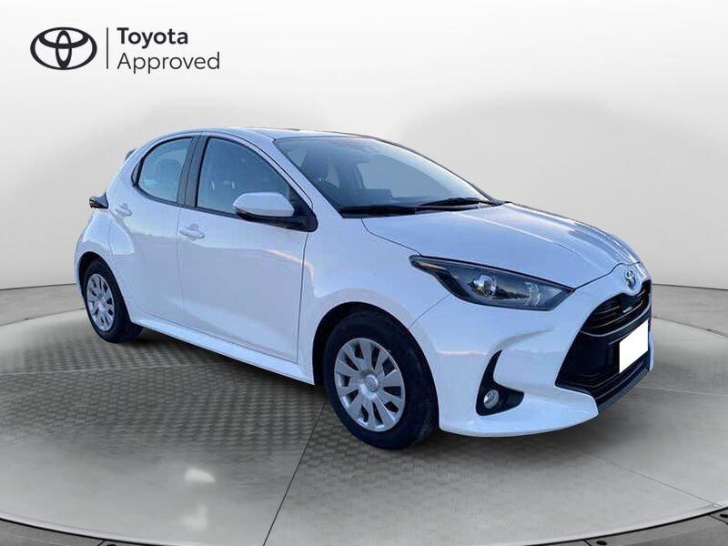 Toyota Yaris 1.5 hybrid Active