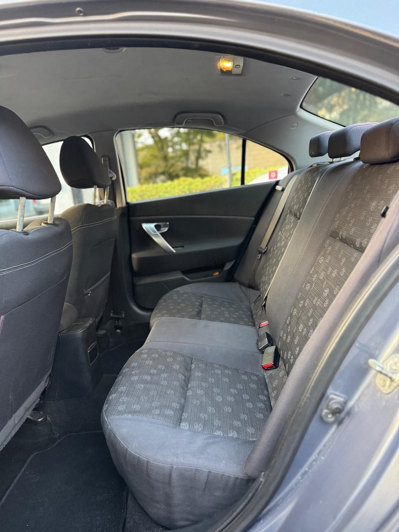Nissan Primera 1.8 16V cat 5 porte Acenta
