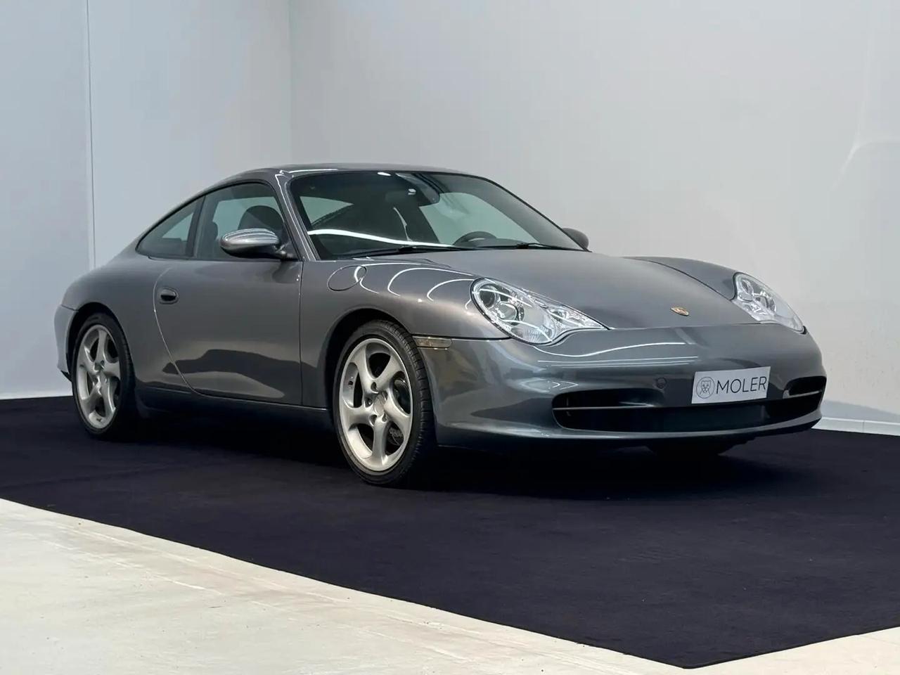 Porsche 911 Coupe 3.6 Carrera 4 320cv