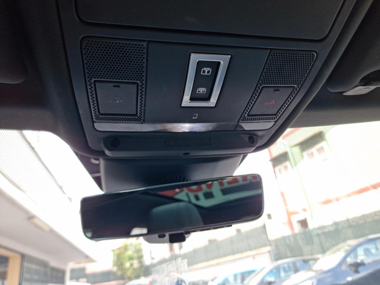 RR Evoque 2.0D I4 240 CV AWD Auto R-Dynamic HSE + Tetto