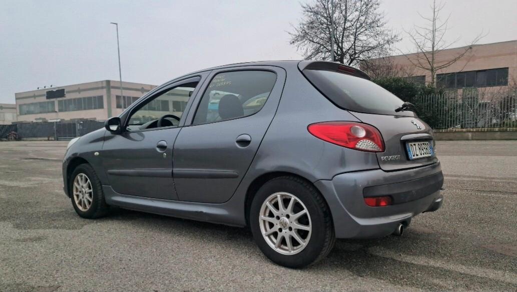 Peugeot 206 Plus 1.1 60CV 5p. Urban ECO GPL