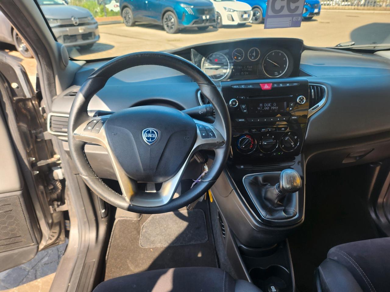 Lancia Ypsilon 1.3 MJT 16V 95 CV 5 porte S&S Silver