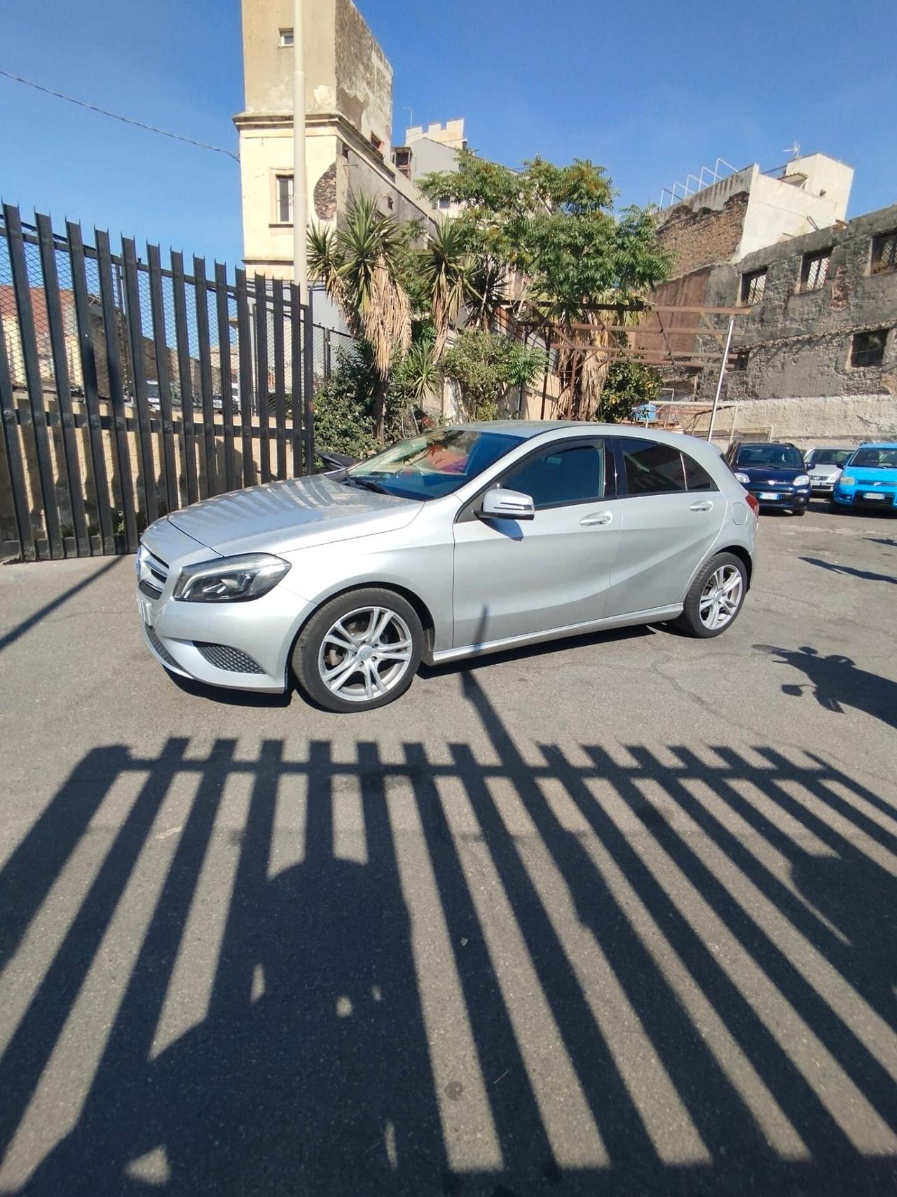 Mercedes-benz A 180 CDI Premium