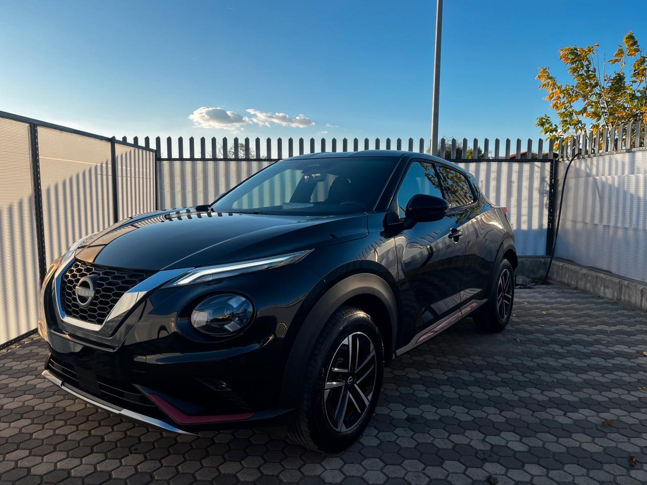 Nissan Juke 1.0 DIG-T 114 CV N-Connecta