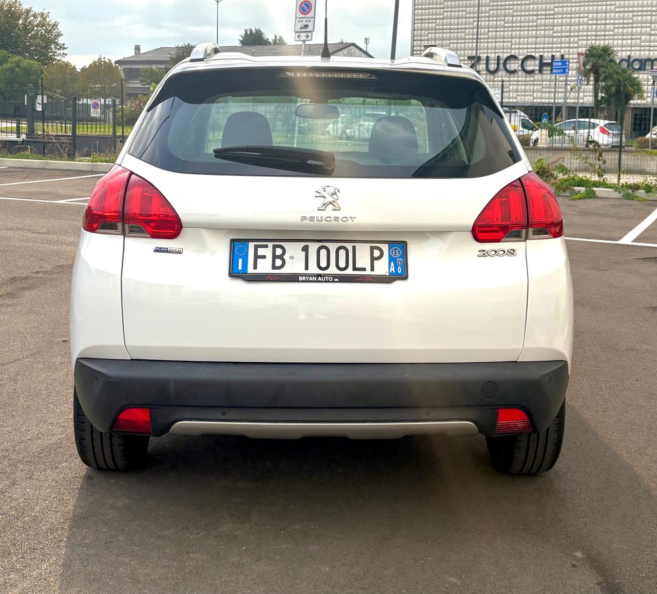 Peugeot 2008 1.2 benzina Euro6 PureTech 82 Allure