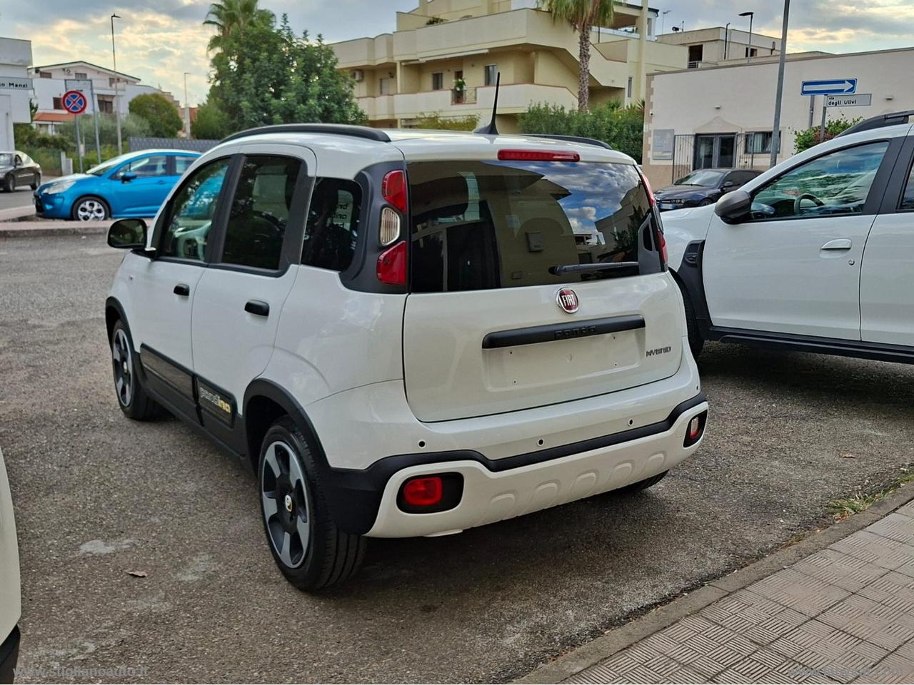 FIAT Pandina 1.0 FireFly 65 CV Hybrid Cross NUOVO