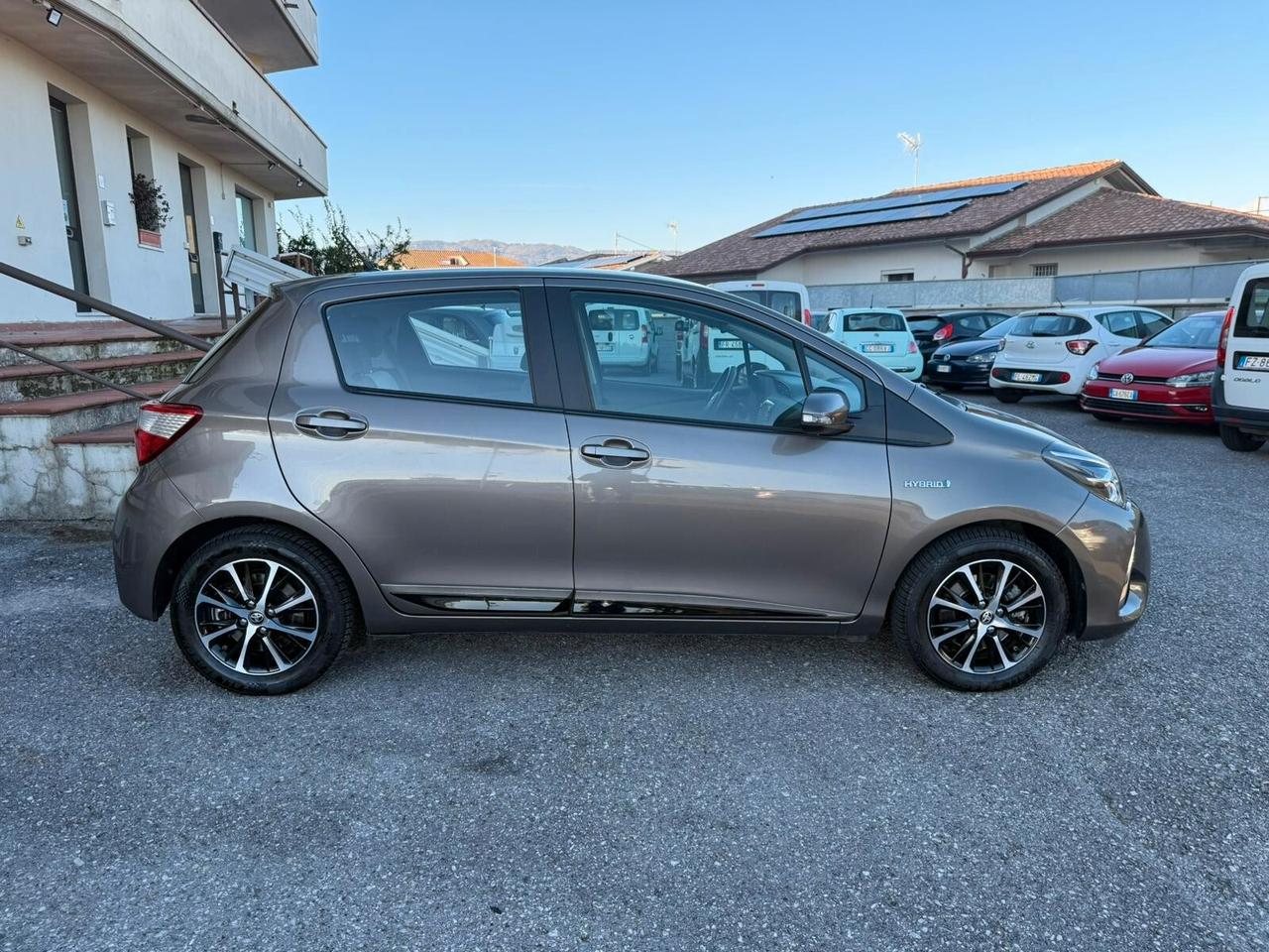 Toyota Yaris 1.5 Hybrid 5 porte Active