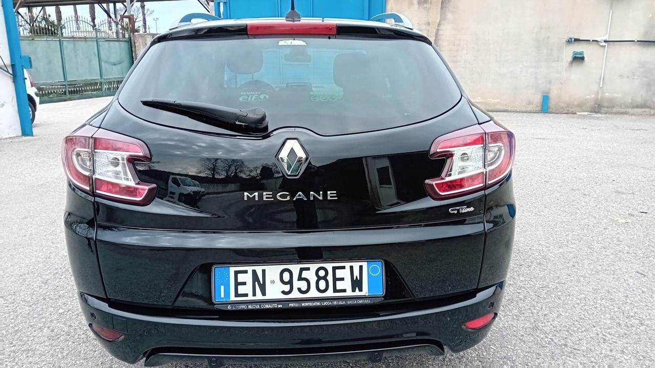 Renault megane s.w “g.t line”1.5 dci-full -2012