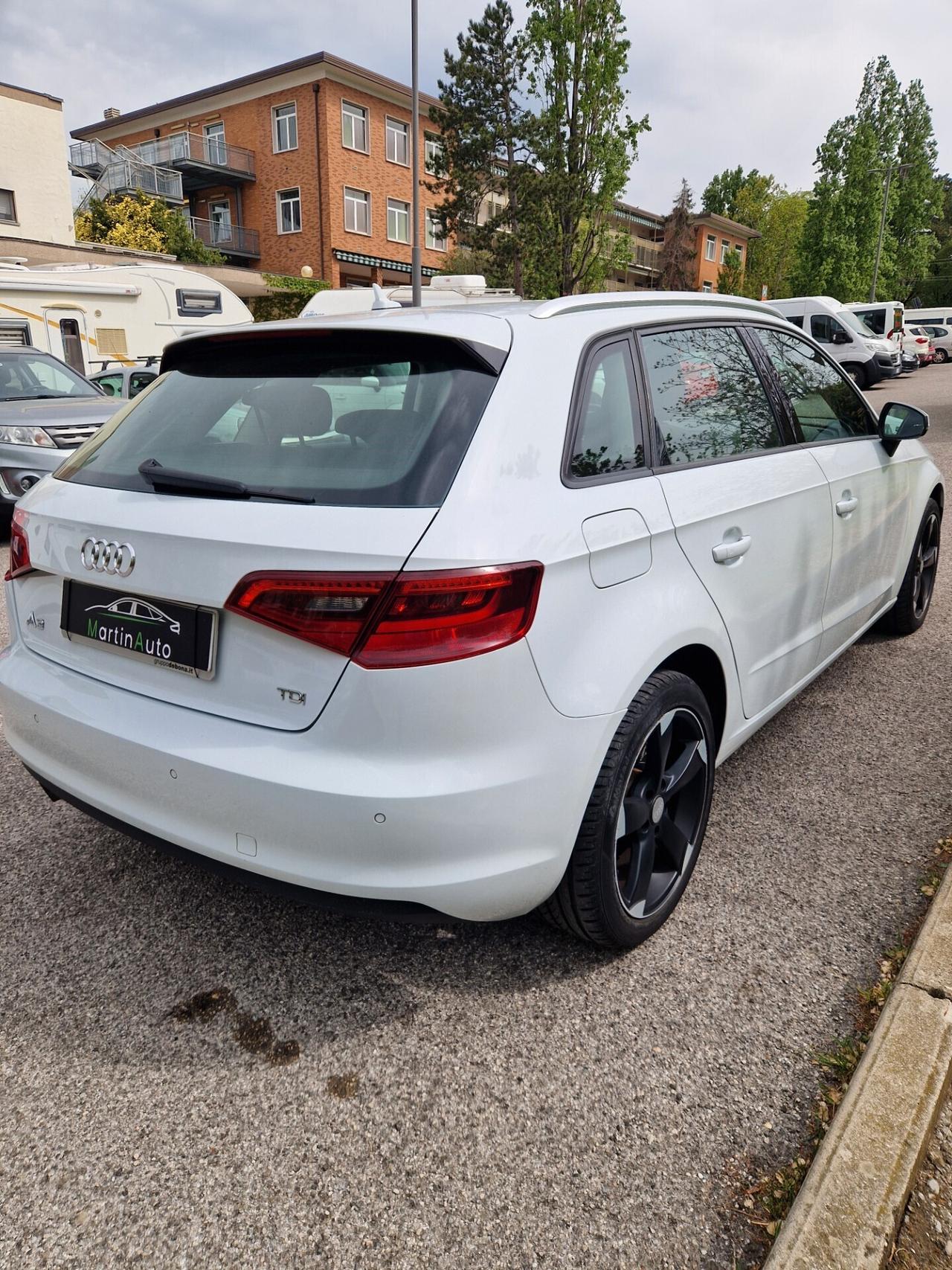 Audi A3 SPB 1.6 TDI 105CV