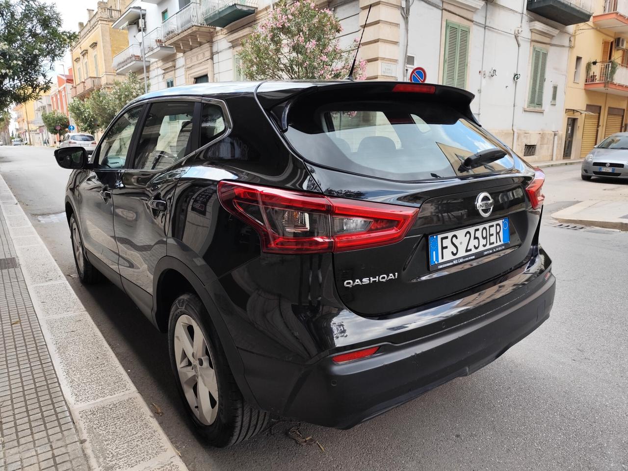 Nissan Qashqai 1.5 dCi 110cv DIESEL UNIPRO