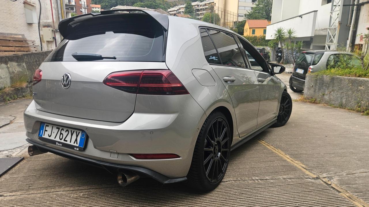 Volkswagen Golf GTE 1.4 TSI DSG 5p. Plug-In-Hybrid