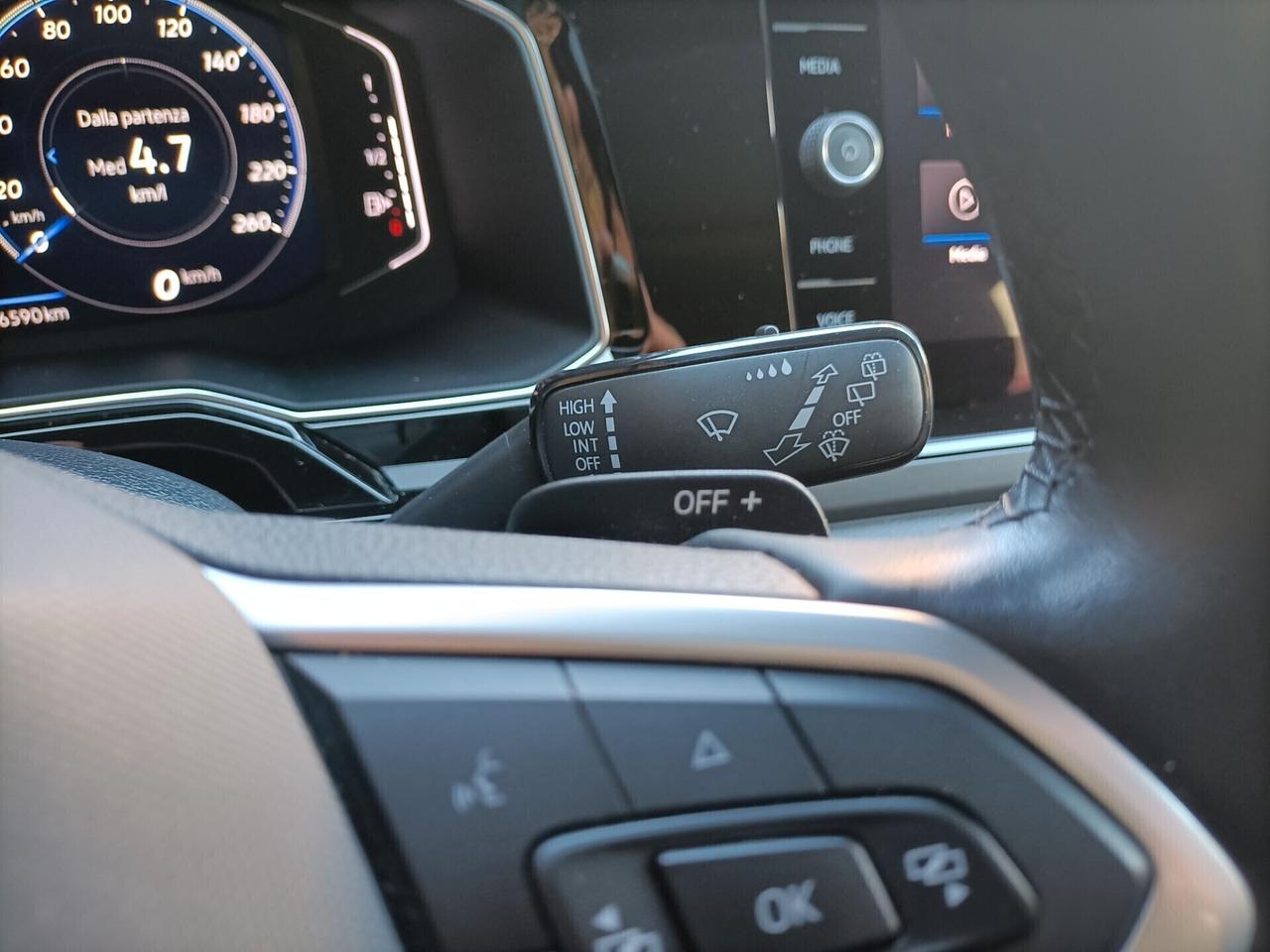 Volkswagen Taigo 1.0 TSI 110 CV DSG R-Line