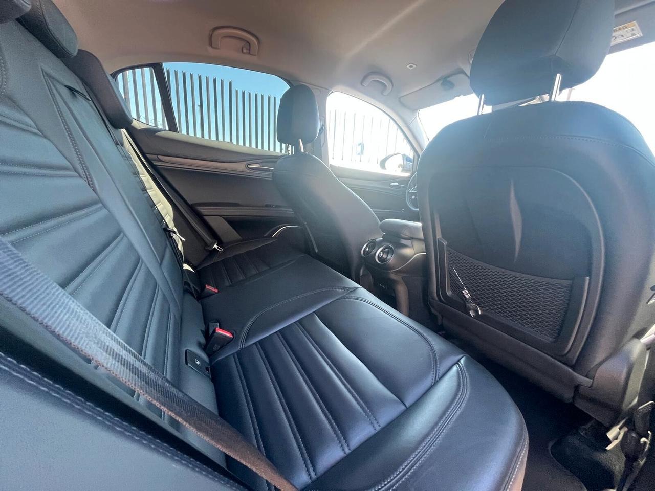Alfa Romeo Stelvio 2.2 Turbodiesel 210 CV AT8 Q4 Ti