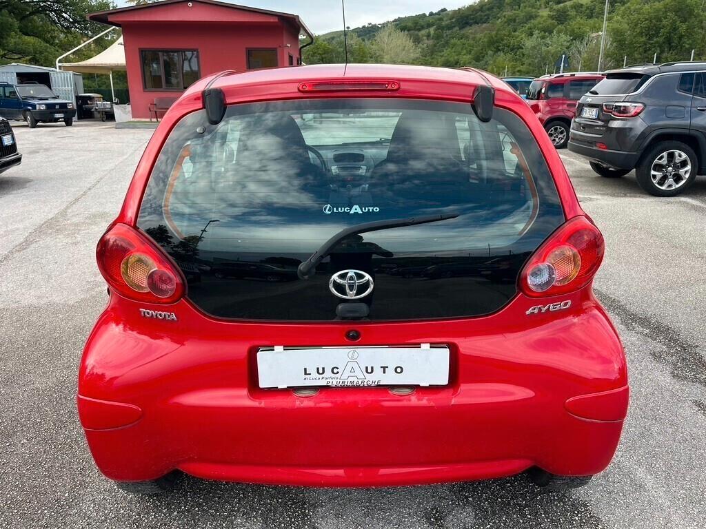 Toyota Aygo 1.0 12V VVT-i 5 porte Now