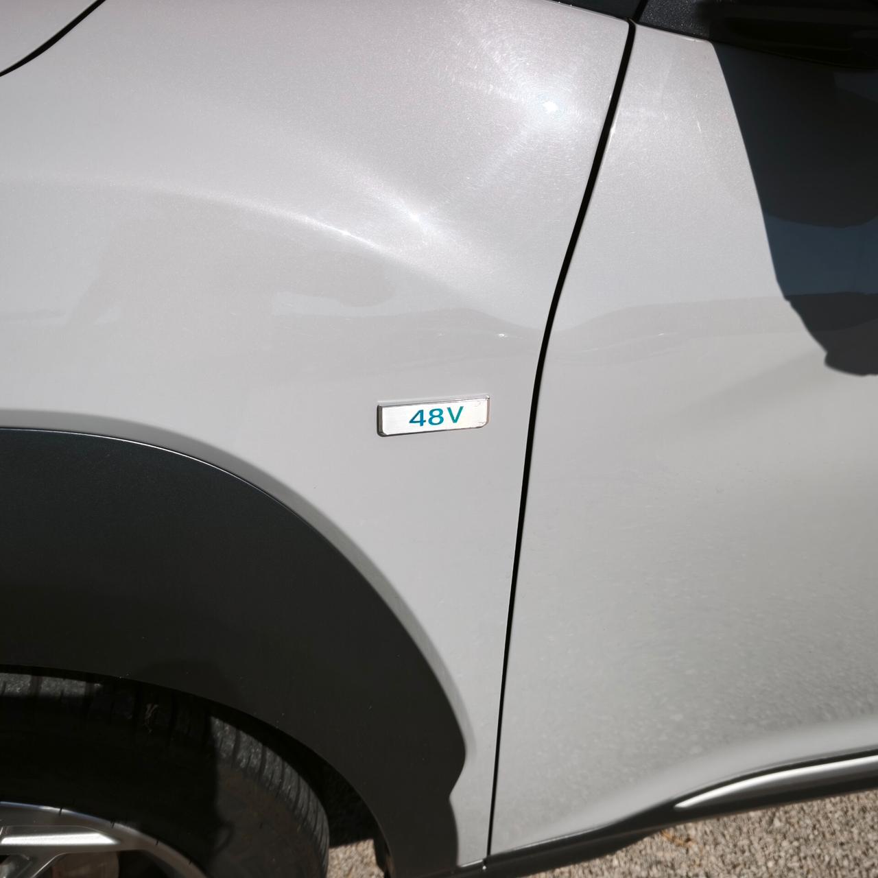 Hyundai Kona 1.6 CRDI Hybrid 48V iMT XLine