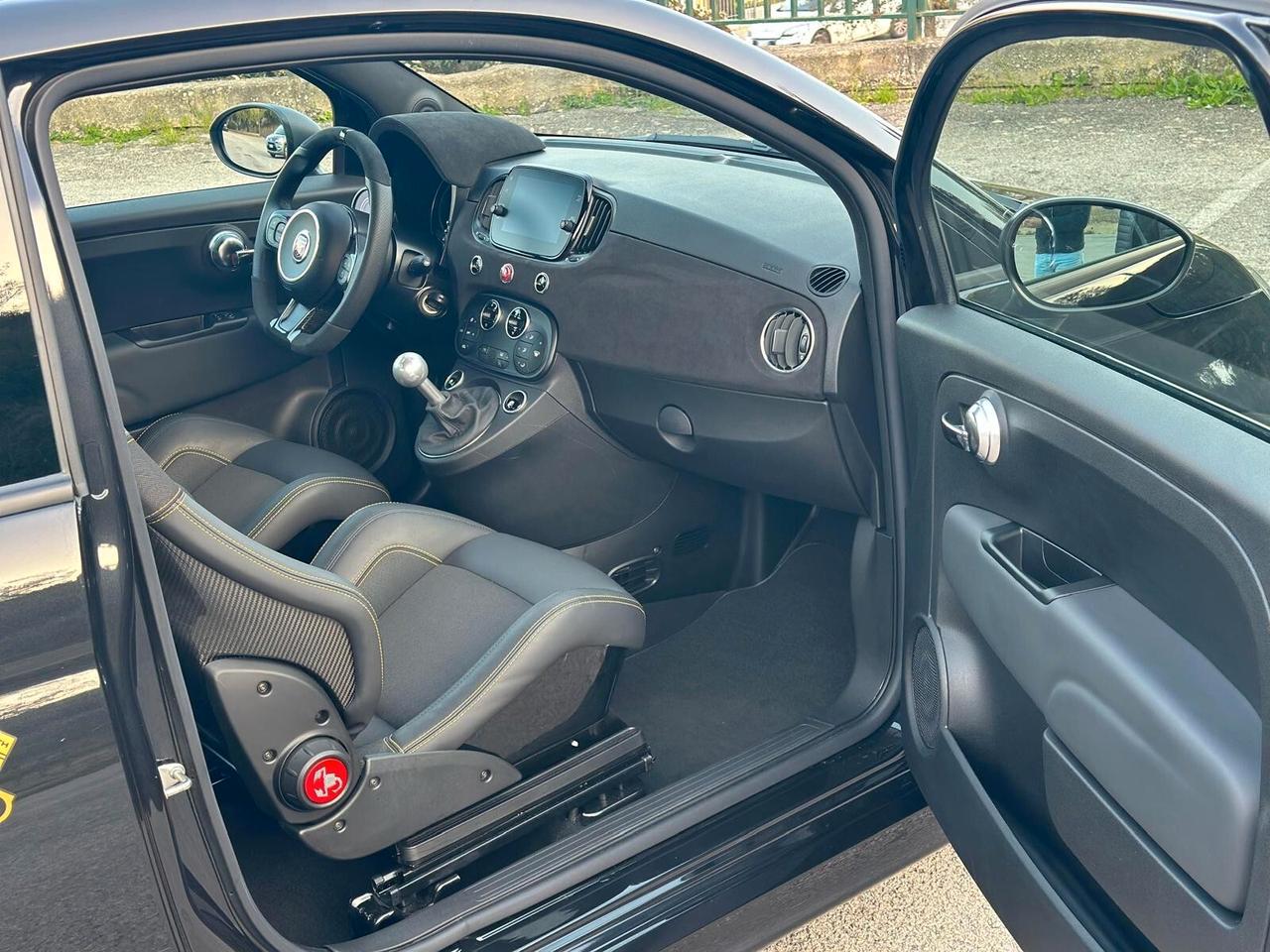 Abarth 695 1.4 Turbo T-Jet 180 CV 75° Anniversario